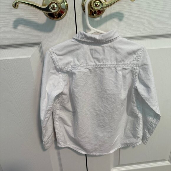 Childrens Place white oxford button down 4T - Picture 2 of 3